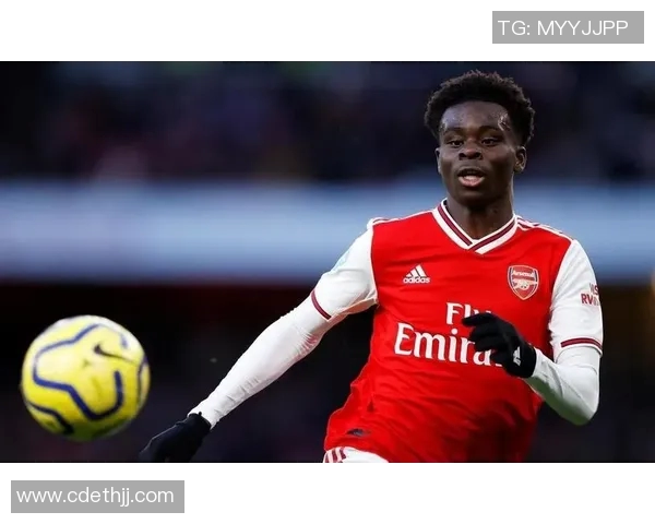 萨卡在绿茵场上的崛起与挑战展现了年轻球员的无限潜力与未来希望